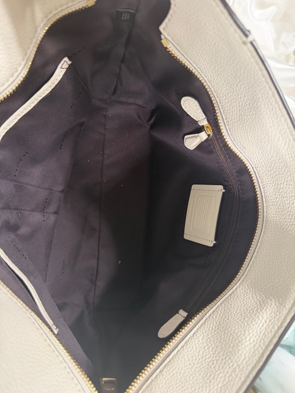 Coach Cream Pebbled Leather Tote with Gold Chain Straps - Picture 7 of 8